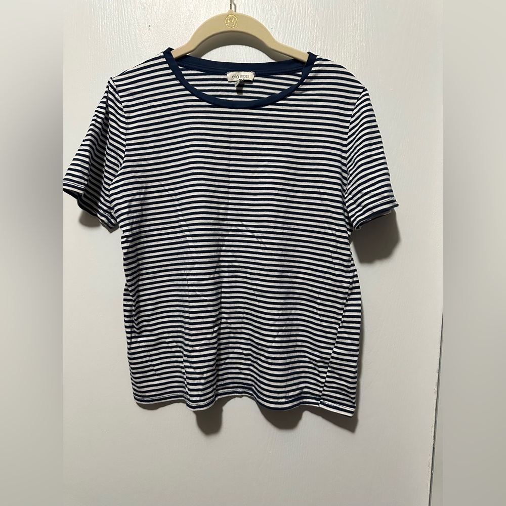 Ella Moss Navy and White Striped Top